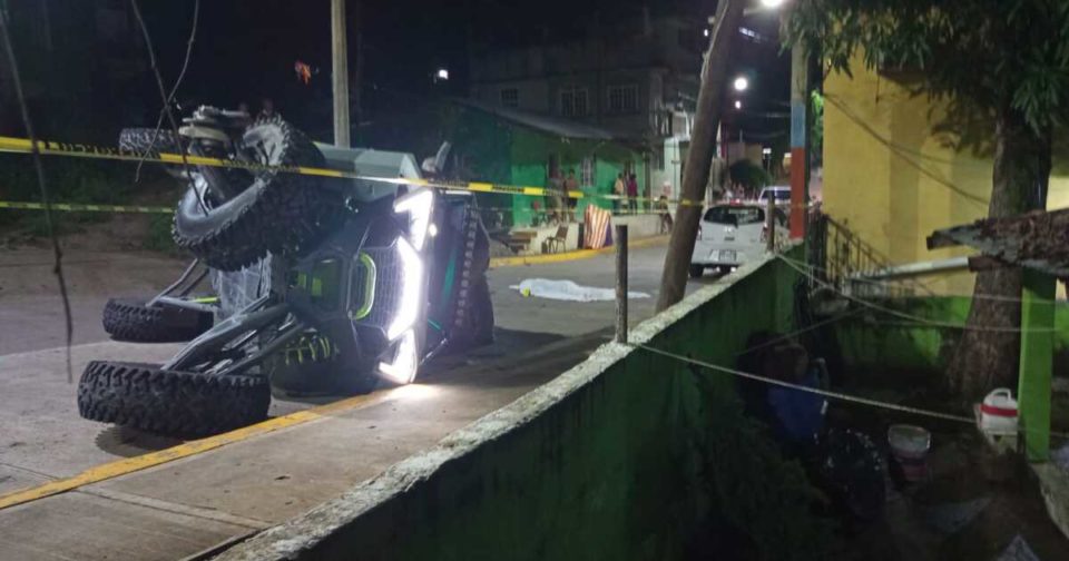 Una adolescente muere tras volcadura de su razer en Veracruz