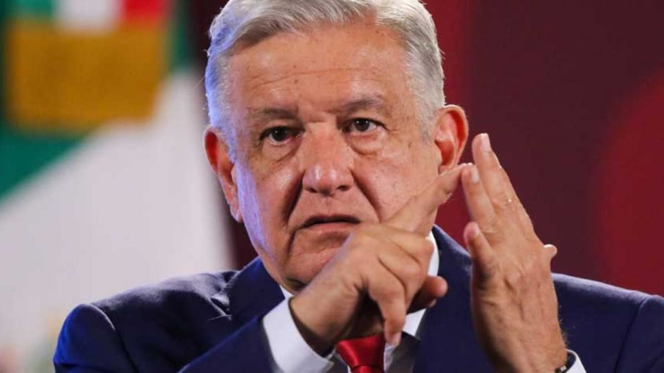 Desestima AMLO publicación de “El Rey del Cash”, lo califica de calumnias