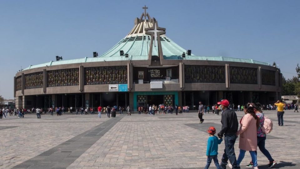 Iglesia católica convoca a un “rosario viviente” en la Basílica de Guadalupe