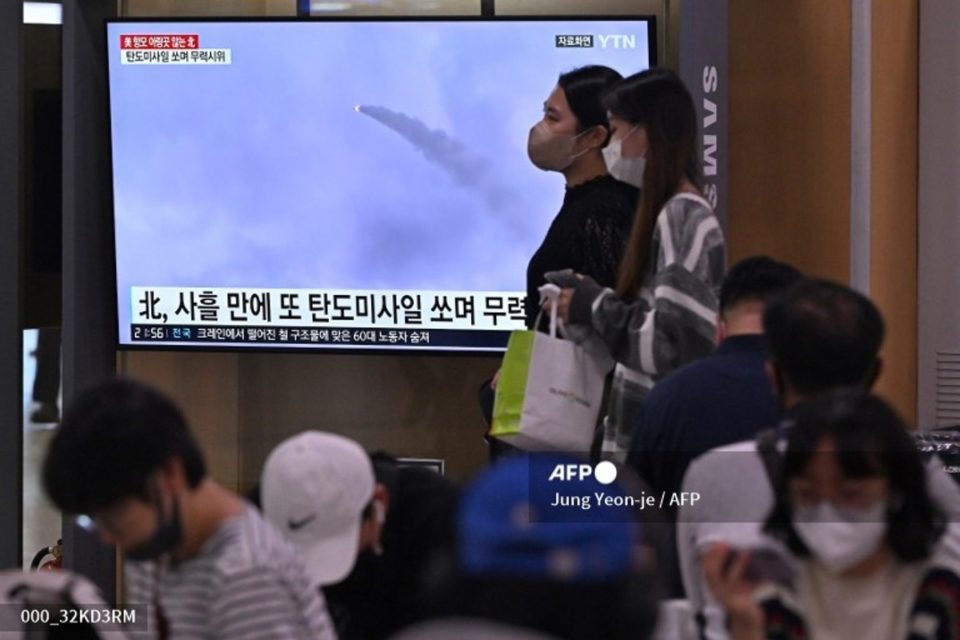 Corea del Norte dispara misiles balísticos por cuarta vez esta semana