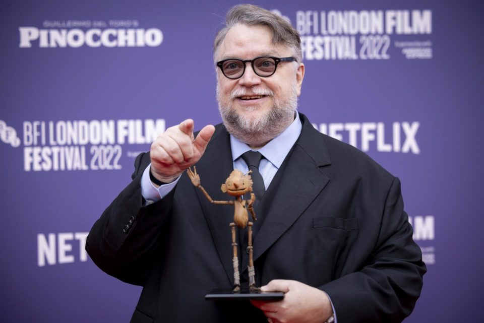 Guillermo del Toro se destila a sí mismo en la odisea animada de "Pinocchio"