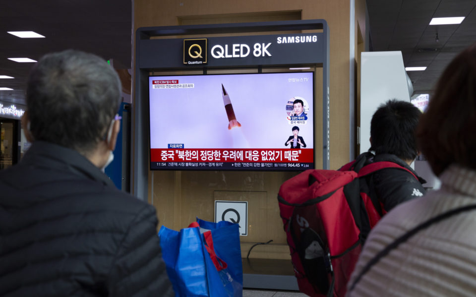 Corea del Sur y Estados Unidos prolongan maniobras aéreas tras lanzamientos de Pionyang