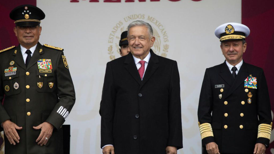 López Obrador enaltece a Fuerzas Armadas en desfile por la Revolución Mexicana