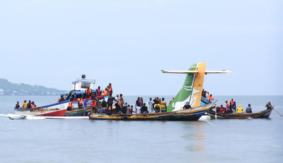 Murieron 19 personas en accidente aéreo en Tanzania