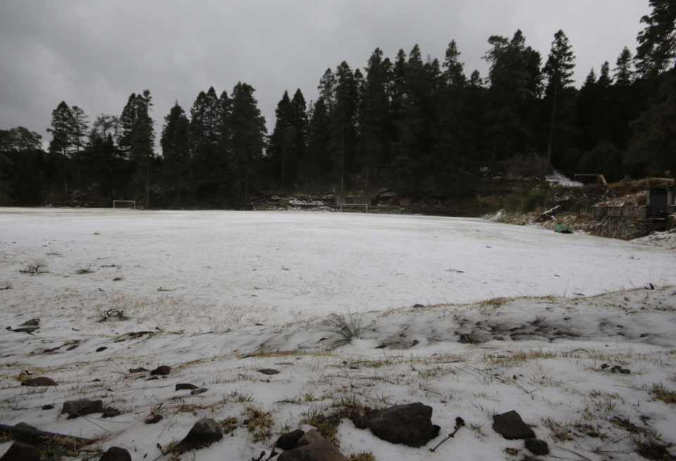 Tormenta invernal provocará caída de nieve o aguanieve en sierras del norte de México