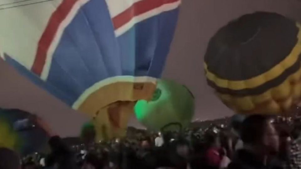 (VIDEO) Viento arrastra globos aerostáticos en festival de León; hay 12 lesionados