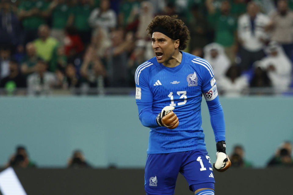 América anuncia la salida de Guillermo Ochoa