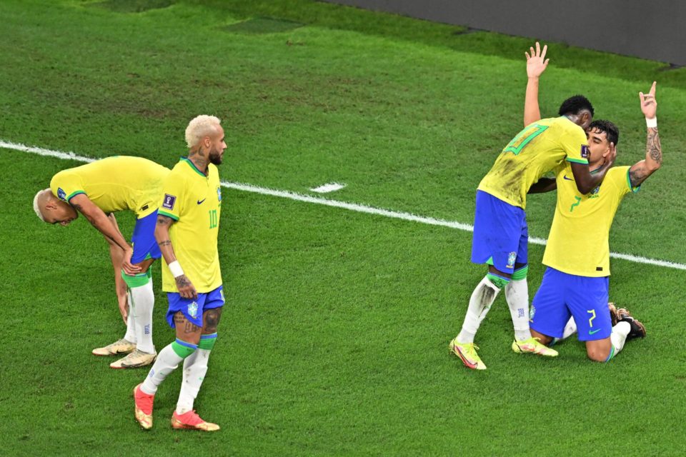 Brasil golea 4-1 a Corea del Sur y avanza a cuartos de final