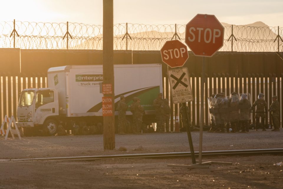 EE.UU. advierte que la "frontera no está abierta" y mantendrá el Título 42