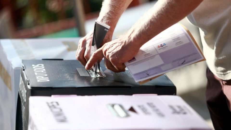 Elecciones de los siguientes años se encuentran en riesgo por plan “B” de Morena: Expertos