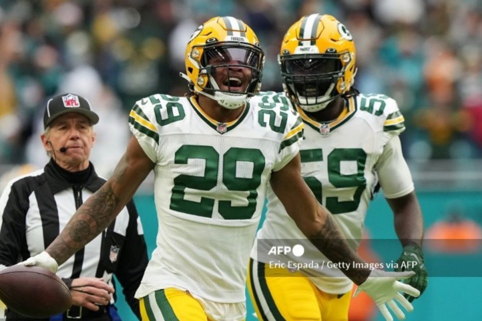 Packers vencen a Miami y reavivan esperanzas de llegar a playoffs en la NFL