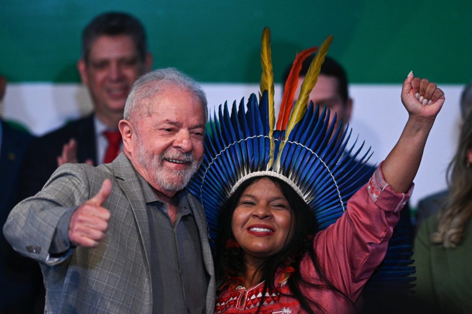 Seguidores de Lula calientan motores para una investidura "histórica"