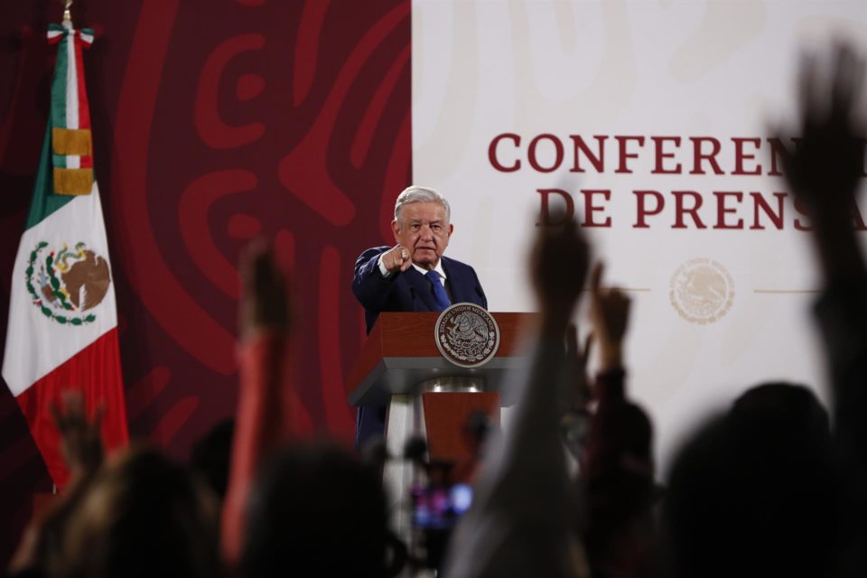 Conferencia matutina López Obrador 13 de enero