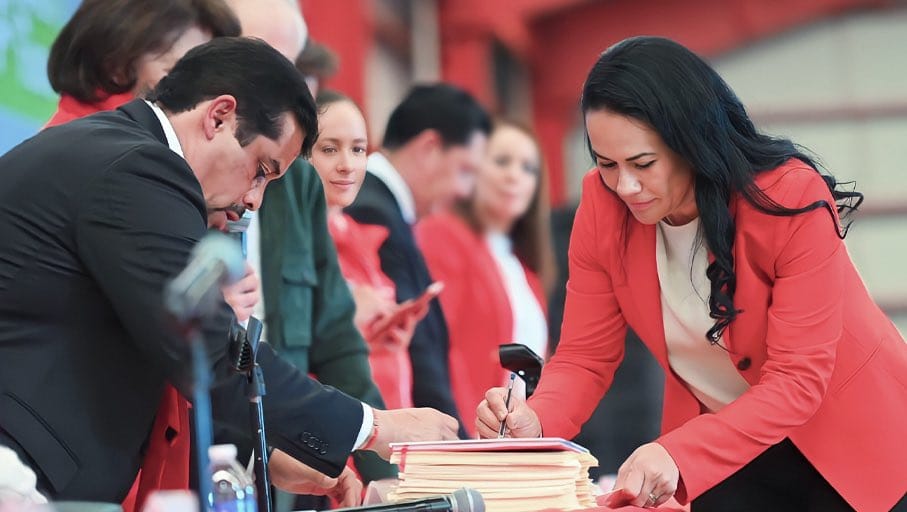 "Hoy inicia nuestro triunfo", Alejandra del Moral presenta su registro como precandidata a la gubernatura del Edomex