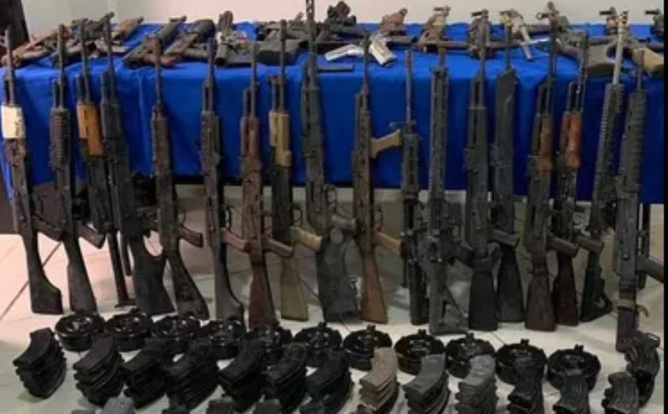 Armas estadounidenses matan más en México que en EE.UU., revela investigación