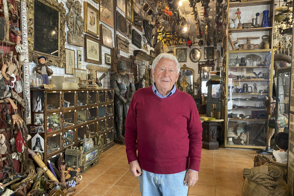 Museo Agostinelli: la casa romana de las antigüedades y el exceso