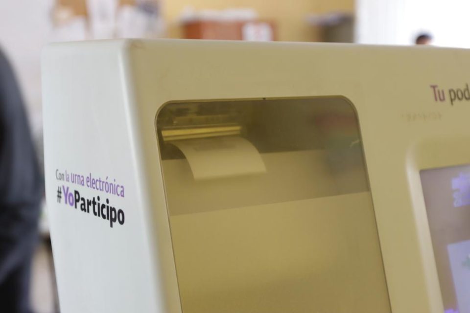 Se utilizarán 238 urnas electrónicas en elecciones de Coahuila y Estado de México