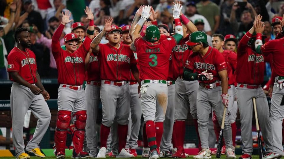 Cae México ante Japón, pero logra hazaña en el Clásico de Beisbol