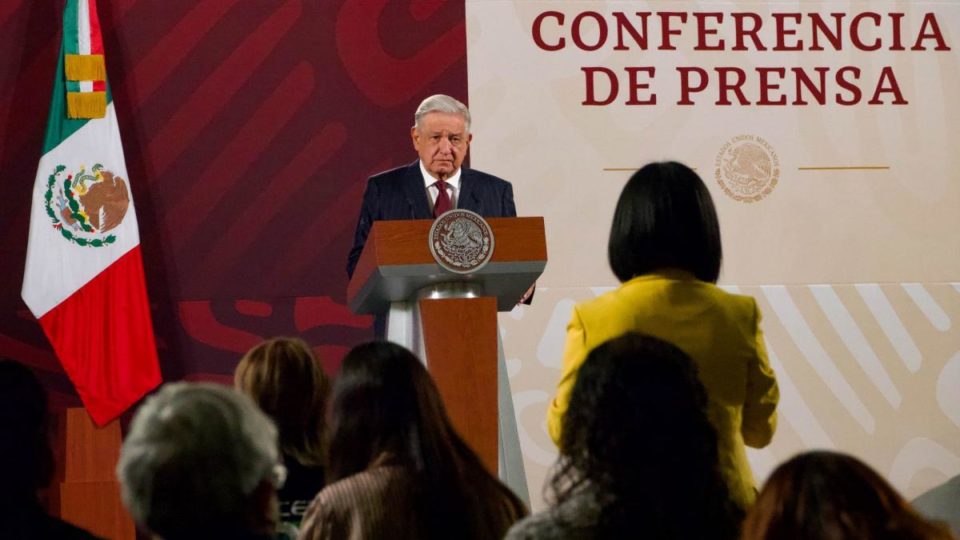 EU señala a AMLO por "desacreditar" a periodistas y activistas en "La mañanera"