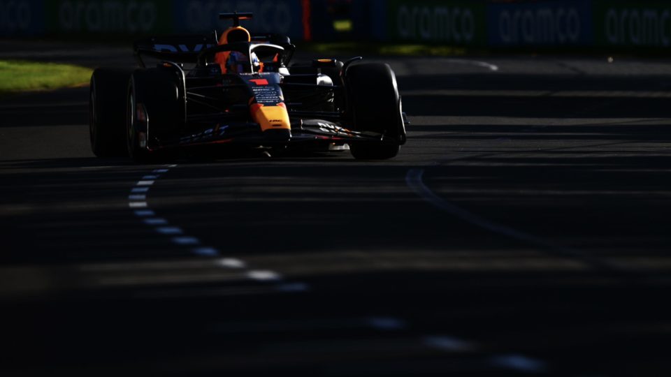 En accidentada carrera, Verstappen gana GP de Australia; 'Checo' Pérez finaliza quinto