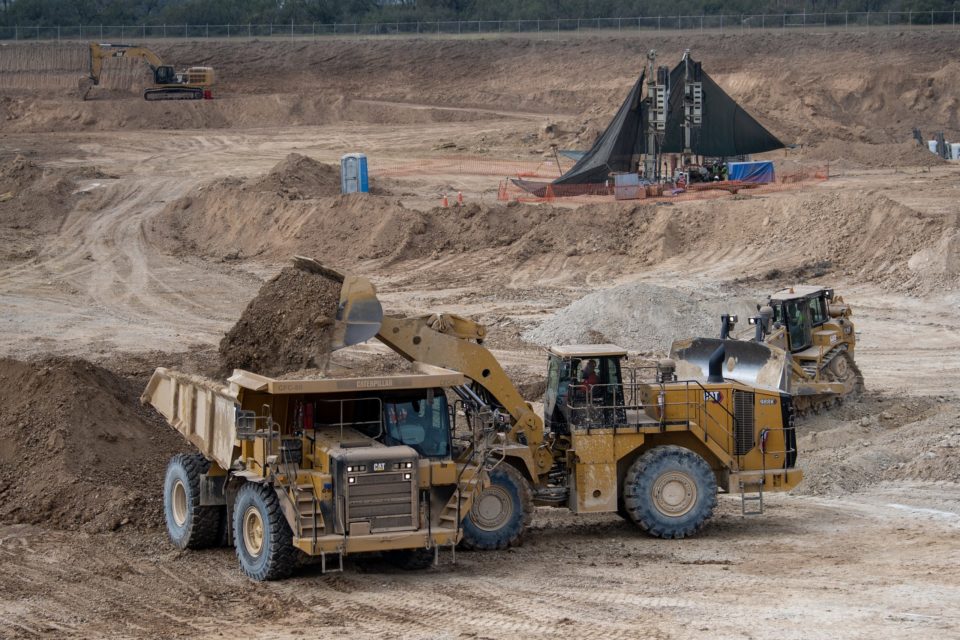 México registra avance del 54 por ciento en labor de rescate en mina El Pinabete