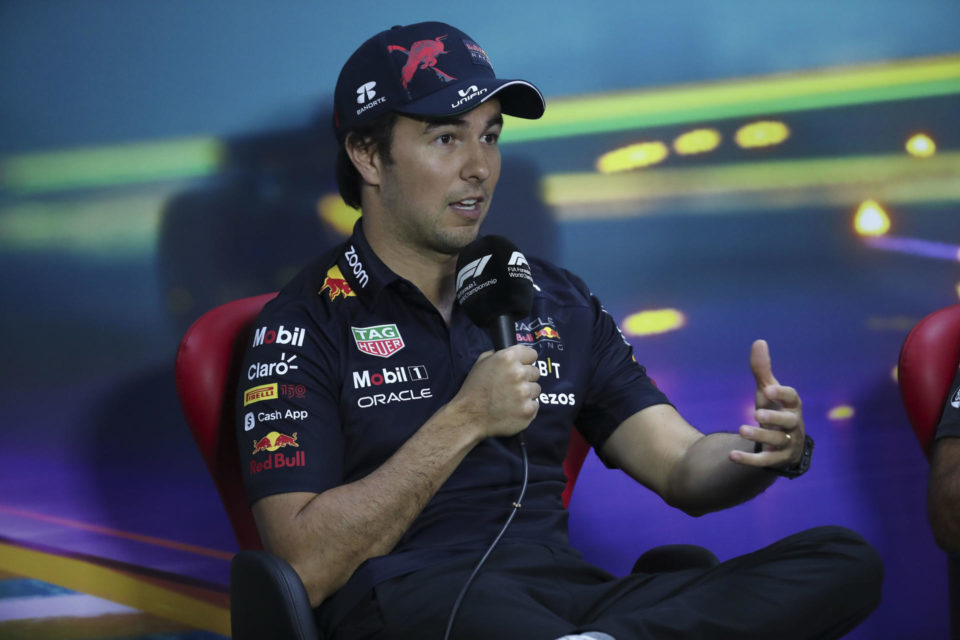 "Quiero compensar a mi equipo con un buen resultado en Barcelona": Checo Pérez