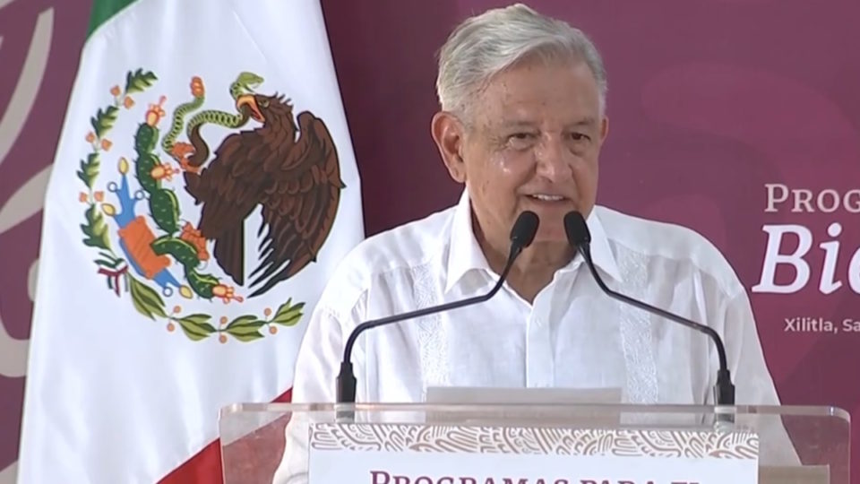 Cualquiera de las 'corcholatas' es garantía de "continuidad con cambio": AMLO