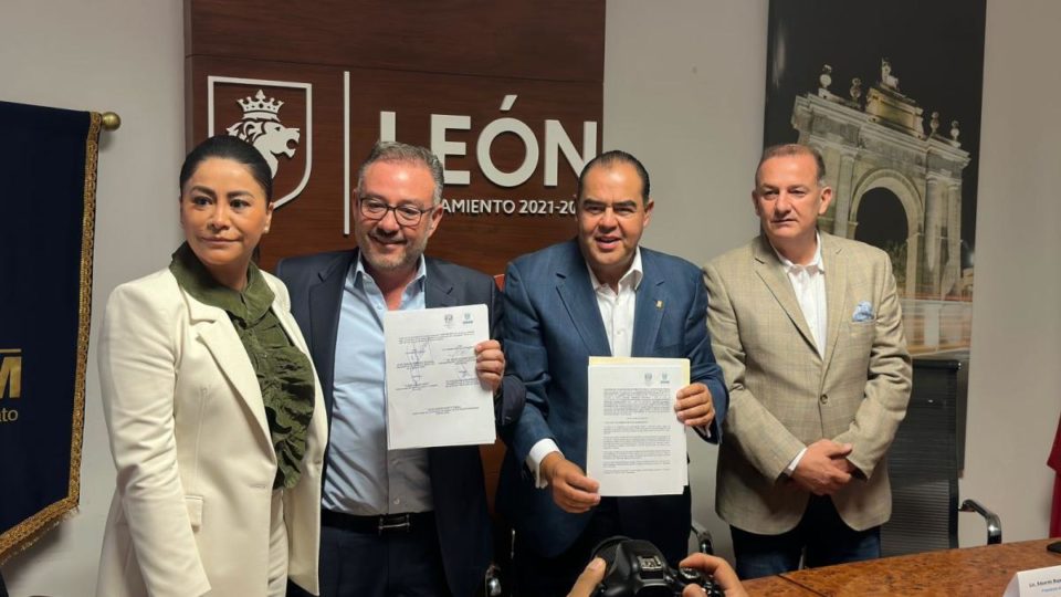 Firman Convenio CANIRAC y Fundación UNAM en Guanajuato