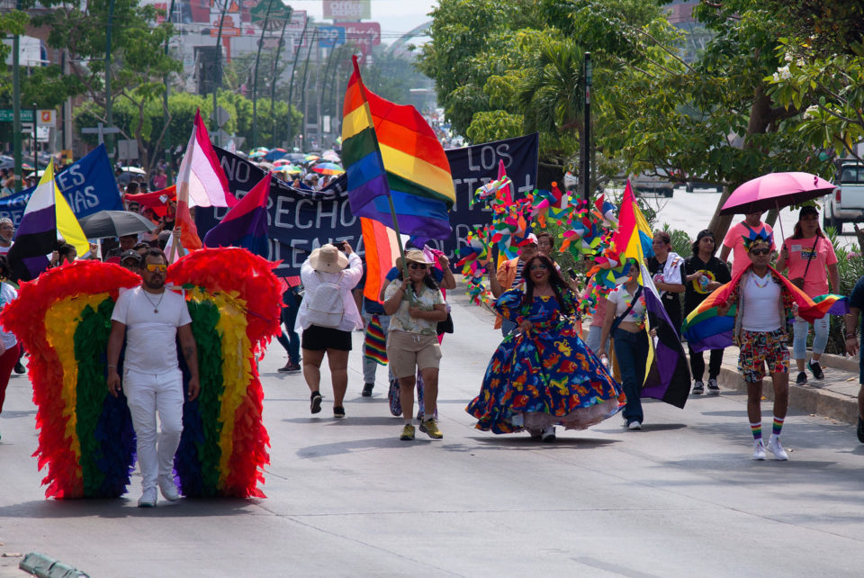 Sur de México grita a favor de los derechos de la comunidad LGBT